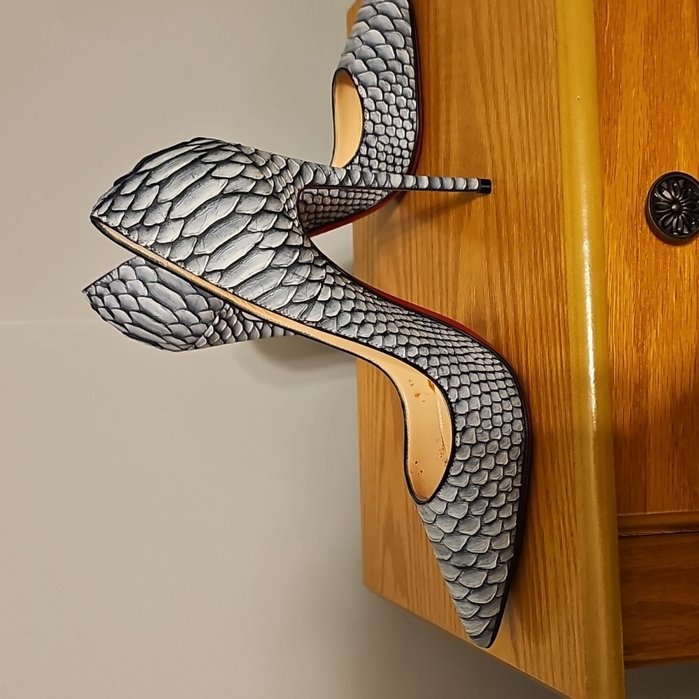 Christian Louboutin Python Froze So Kate Heels Brand New - Picture 6 of 11
